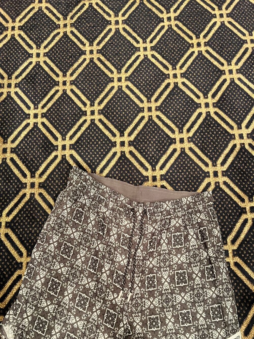 Legends Men’s XXL Gray Bandana Paisley Performance Athletic Shorts 7”